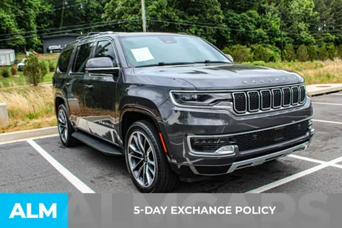More photos of 2022 Jeep Wagoneer Series II at ALM Mall of Georgia, GA