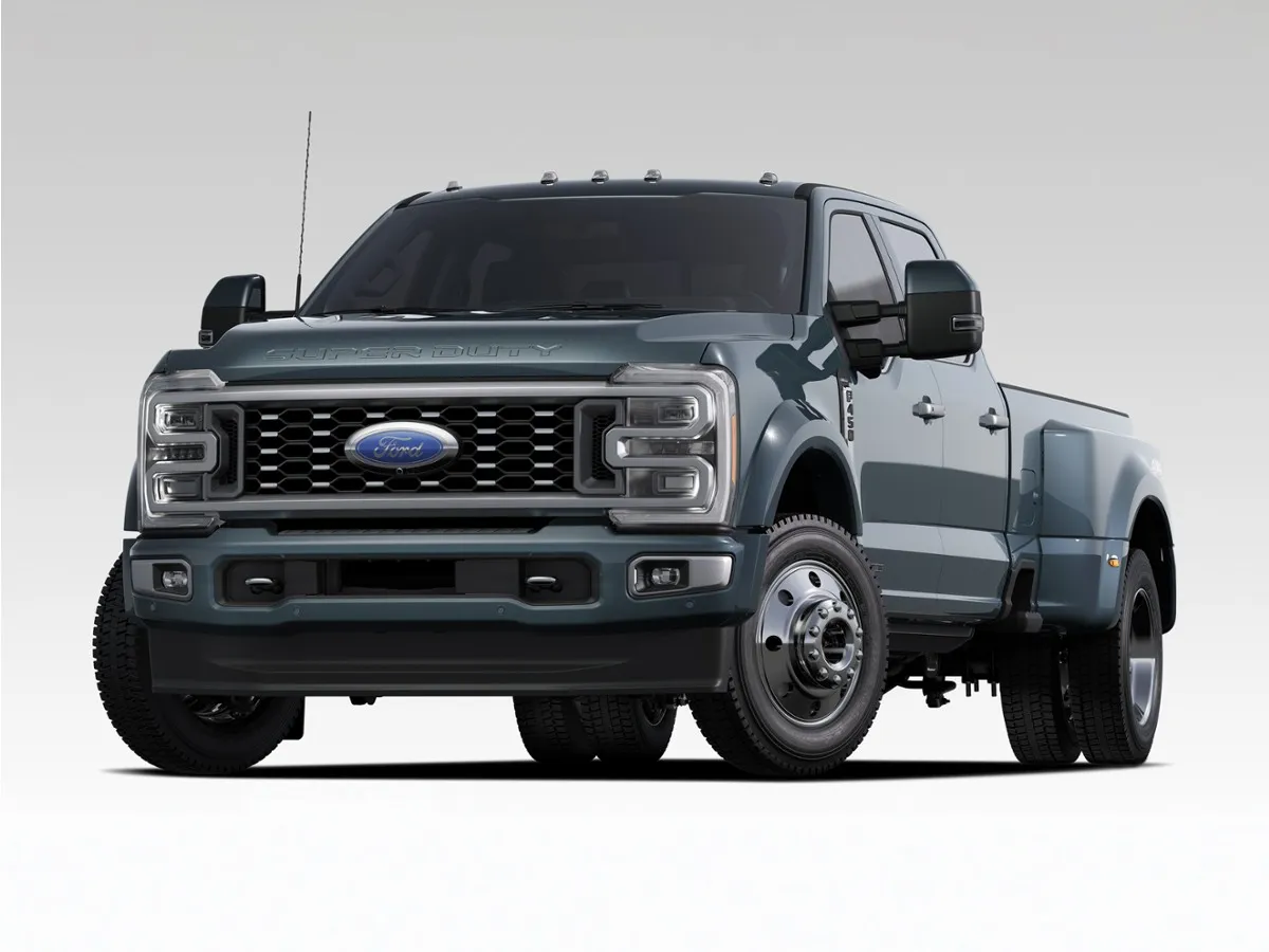 2023 Ford F-450 Platinum 4x4 Crew Cab 8' Box DRW's photo
