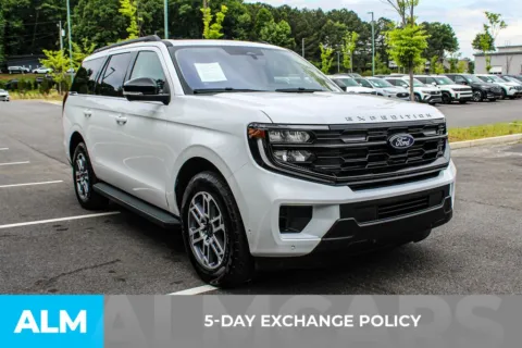 More photos of 2025 Ford Expedition Active at ALM Mall of Georgia, GA