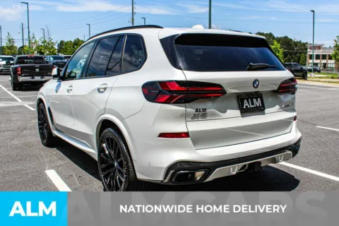 More photos of 2024 BMW X5 xDrive40i at ALM Mall of Georgia, GA