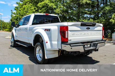 More photos of 2021 Ford F-450SD Lariat at ALM Mall of Georgia, GA