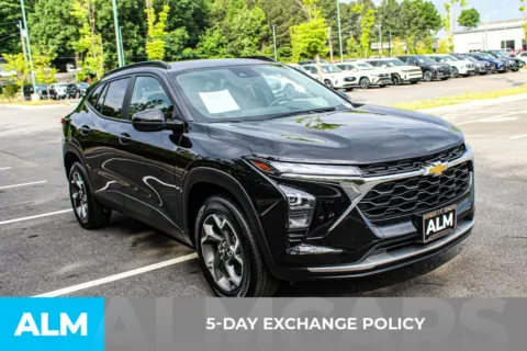 More photos of 2025 Chevrolet Trax LT at ALM Mall of Georgia, GA