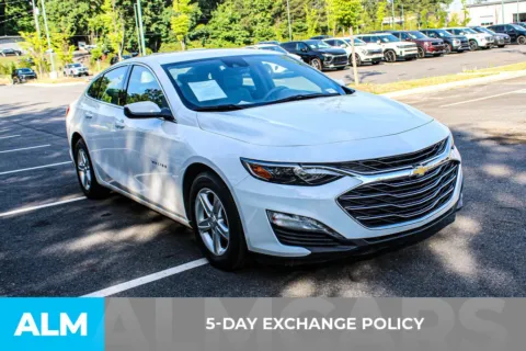 More photos of 2024 Chevrolet Malibu LT at ALM Mall of Georgia, GA