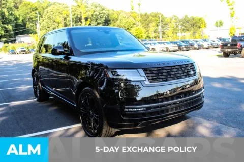 More photos of 2025 Land Rover Range Rover SE at ALM Mall of Georgia, GA