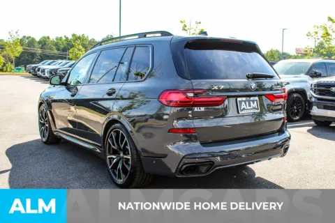 More photos of 2022 BMW X7 xDrive40i at ALM Mall of Georgia, GA