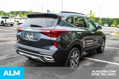 More photos of 2022 Kia Seltos SX at ALM Mall of Georgia, GA