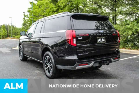 More photos of 2025 Ford Expedition Max Platinum at ALM Mall of Georgia, GA