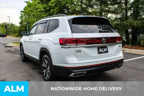 More photos of 2024 Volkswagen Atlas 2.0T SE at ALM Mall of Georgia, GA
