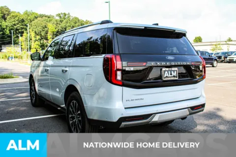 More photos of 2025 Ford Expedition Platinum at ALM Mall of Georgia, GA