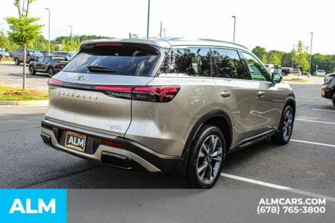 More photos of 2023 INFINITI QX60 LUXE at ALM Mall of Georgia, GA