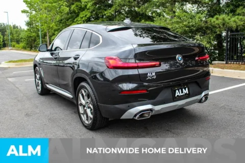 More photos of 2024 BMW X4 xDrive30i at ALM Mall of Georgia, GA