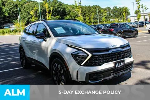 More photos of 2023 Kia Sportage Plug-In Hybrid X-Line Prestige at ALM Mall of Georgia, GA