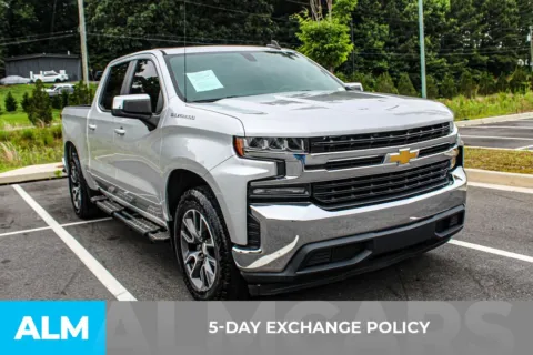 More photos of 2020 Chevrolet Silverado 1500 LT at ALM Mall of Georgia, GA