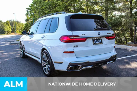 More photos of 2022 BMW X7 M50i at ALM Mall of Georgia, GA