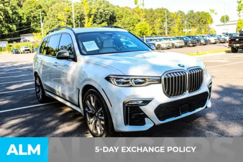 More photos of 2022 BMW X7 M50i at ALM Mall of Georgia, GA
