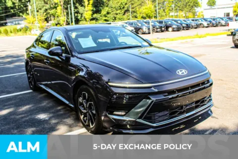 More photos of 2024 Hyundai Sonata SEL at ALM Mall of Georgia, GA