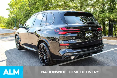 More photos of 2026 BMW X5 sDrive40i at ALM Mall of Georgia, GA