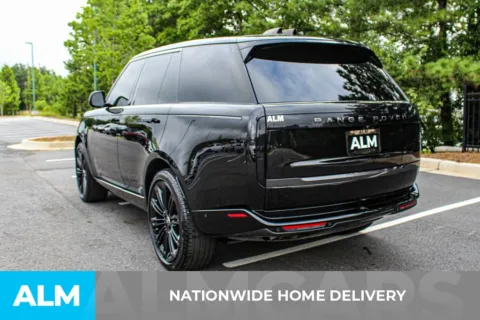 More photos of 2025 Land Rover Range Rover SE at ALM Mall of Georgia, GA