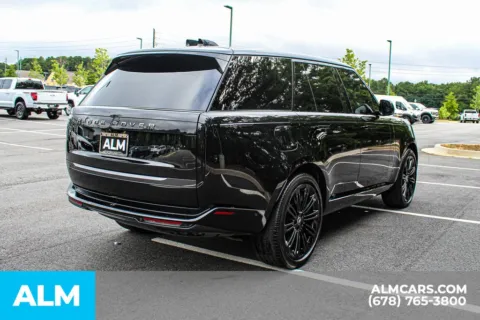 More photos of 2025 Land Rover Range Rover SE at ALM Mall of Georgia, GA