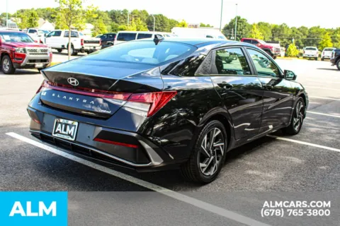 More photos of 2024 Hyundai Elantra Limited at ALM Mall of Georgia, GA