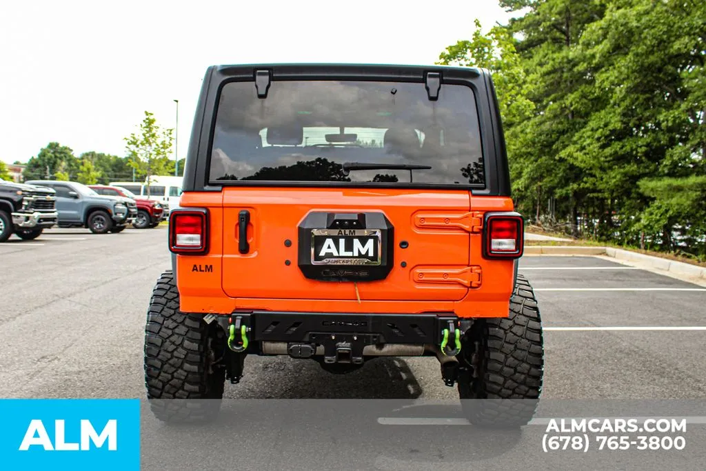 Jeep Wrangler photo 10