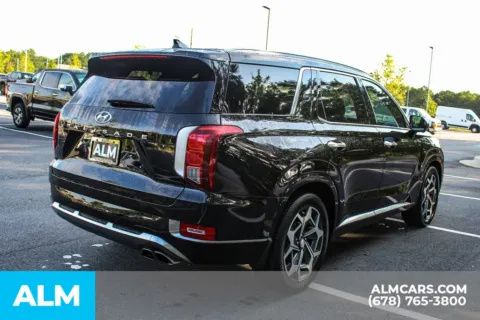 More photos of 2022 Hyundai Palisade Calligraphy at ALM Mall of Georgia, GA