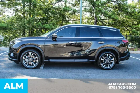 More photos of 2023 INFINITI QX60 LUXE at ALM Mall of Georgia, GA