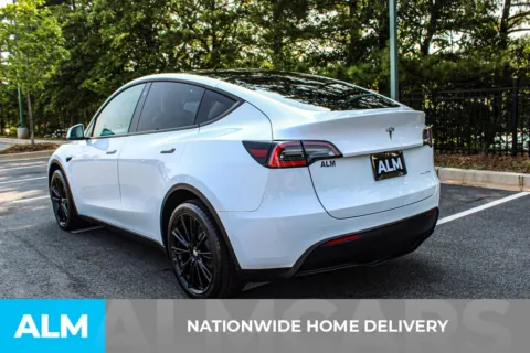 More photos of 2020 Tesla Model Y Long Range at ALM Mall of Georgia, GA