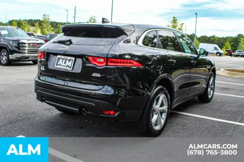 More photos of 2020 Jaguar F-PACE 25t Premium at ALM Mall of Georgia, GA