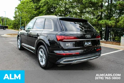 More photos of 2022 Audi Q7 45 Premium at ALM Mall of Georgia, GA