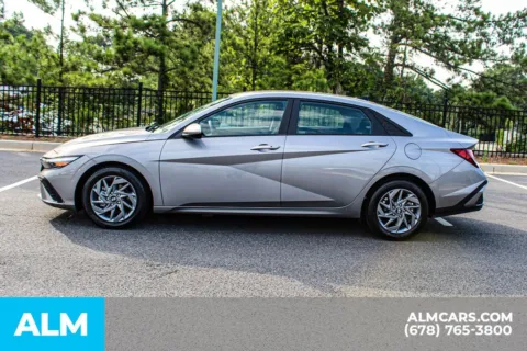 More photos of 2024 Hyundai Elantra SEL at ALM Mall of Georgia, GA