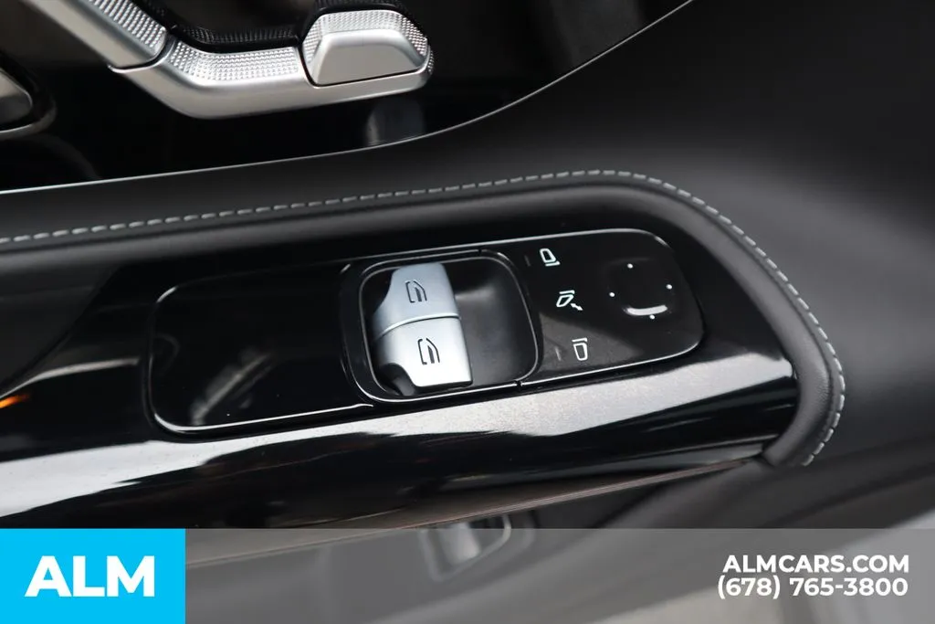 2025 Mercedes-Benz AMG GT Coupe 43 - Photo 16