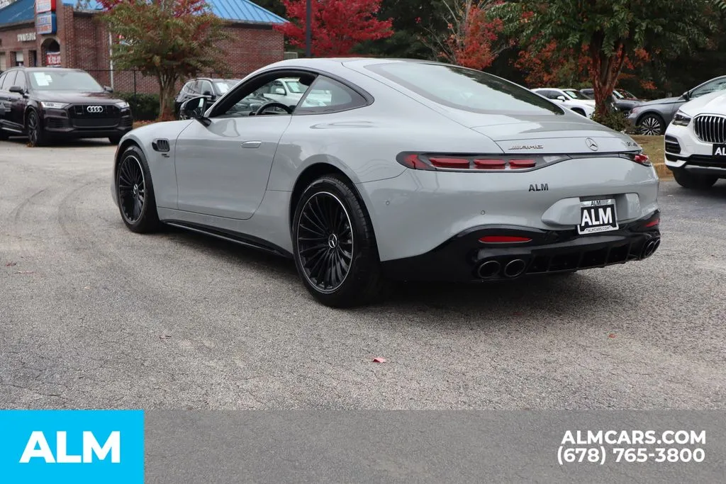 2025 Mercedes-Benz AMG GT Coupe 43 - Photo 8