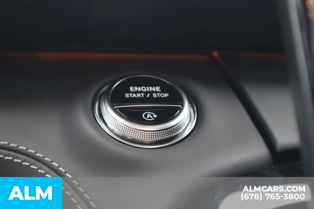 2025 Mercedes-Benz AMG GT Coupe 43 - Photo 32