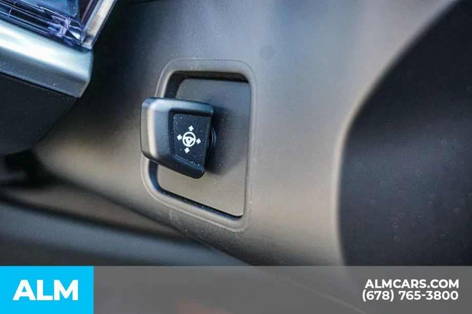 2025 BMW i7 50 - Photo 53
