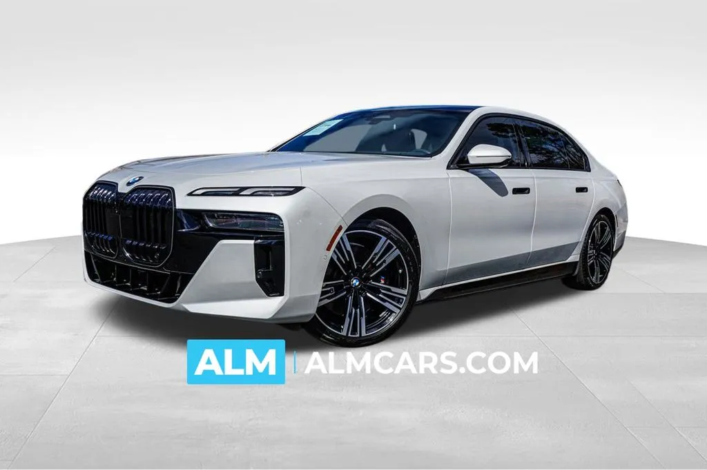 2025 BMW i7