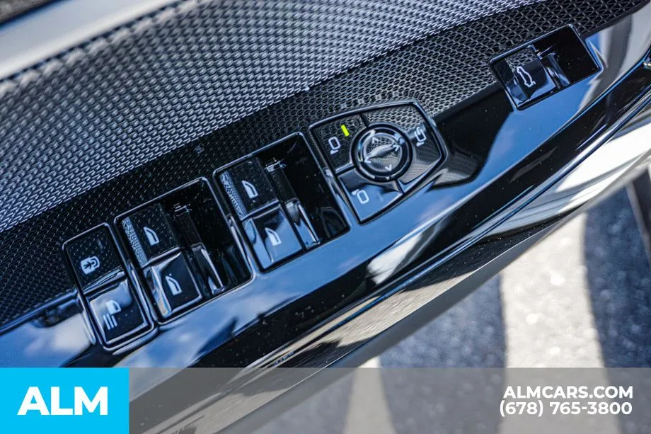 2025 BMW i7 50 - Photo 55