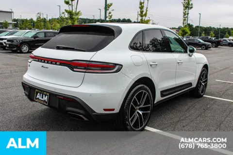 More photos of 2024 Porsche Macan at ALM Mall of Georgia, GA