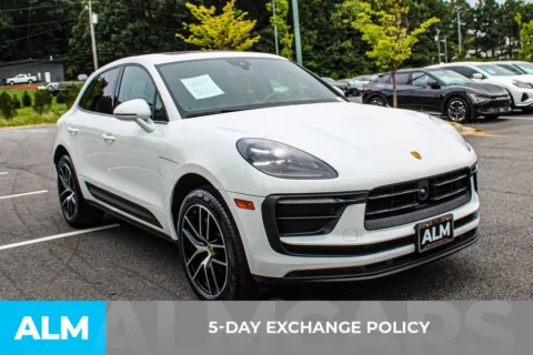 More photos of 2024 Porsche Macan at ALM Mall of Georgia, GA