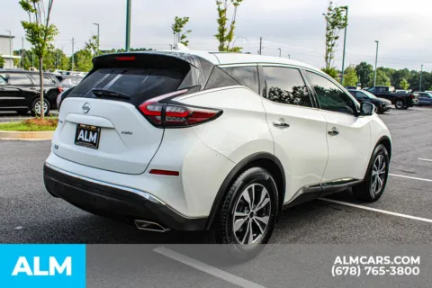 More photos of 2020 Nissan Murano S at ALM Mall of Georgia, GA