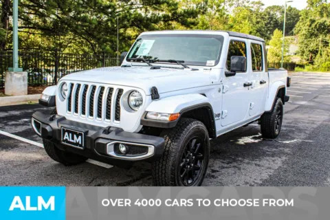 Photos of 2023 Jeep Gladiator Overland for sale in Buford, GA at ALM Mall of Georgia