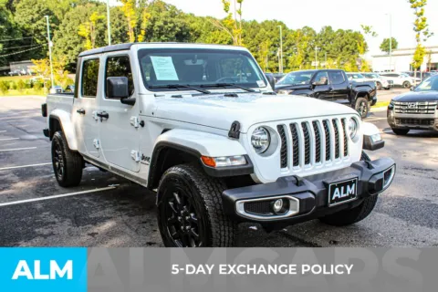Another view of 2023 Jeep Gladiator Overland for sale in Buford, GA at ALM Mall of Georgia