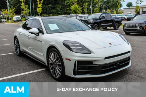 More photos of 2025 Porsche Panamera at ALM Mall of Georgia, GA