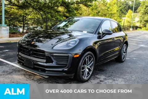 Photos of 2024 Porsche Macan for sale in Buford, GA at ALM Mall of Georgia