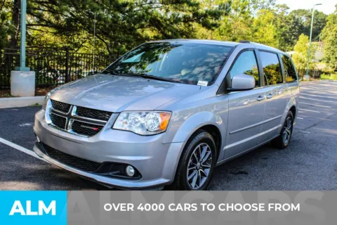 Photos of 2017 Dodge Grand Caravan SXT for sale in Buford, GA at ALM Mall of Georgia