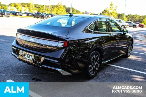 More photos of 2025 Hyundai Sonata SEL at ALM Mall of Georgia, GA