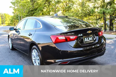 More photos of 2025 Chevrolet Malibu LT at ALM Mall of Georgia, GA