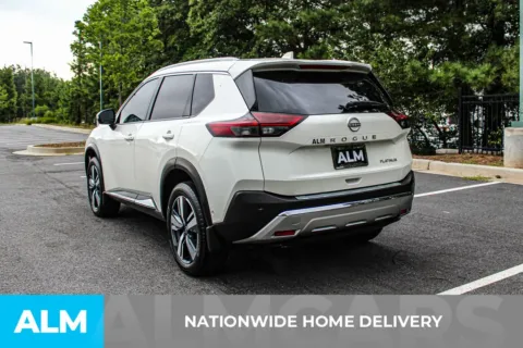 More photos of 2023 Nissan Rogue Platinum at ALM Mall of Georgia, GA
