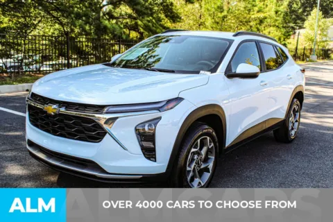 Photos of 2025 Chevrolet Trax LT for sale in Buford, GA at ALM Mall of Georgia