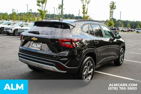 More photos of 2025 Chevrolet Trax LT at ALM Mall of Georgia, GA